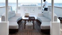 BERZINC - Aftdeck Seating